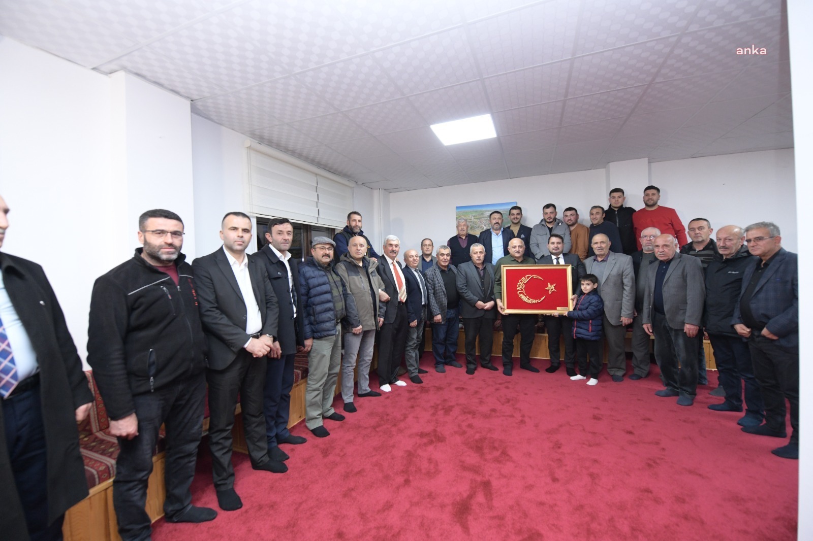 Kahramankazan Belediye Başkanı Çırpanoğlu’ndan Bitik Mahallesi’ne ziyaret