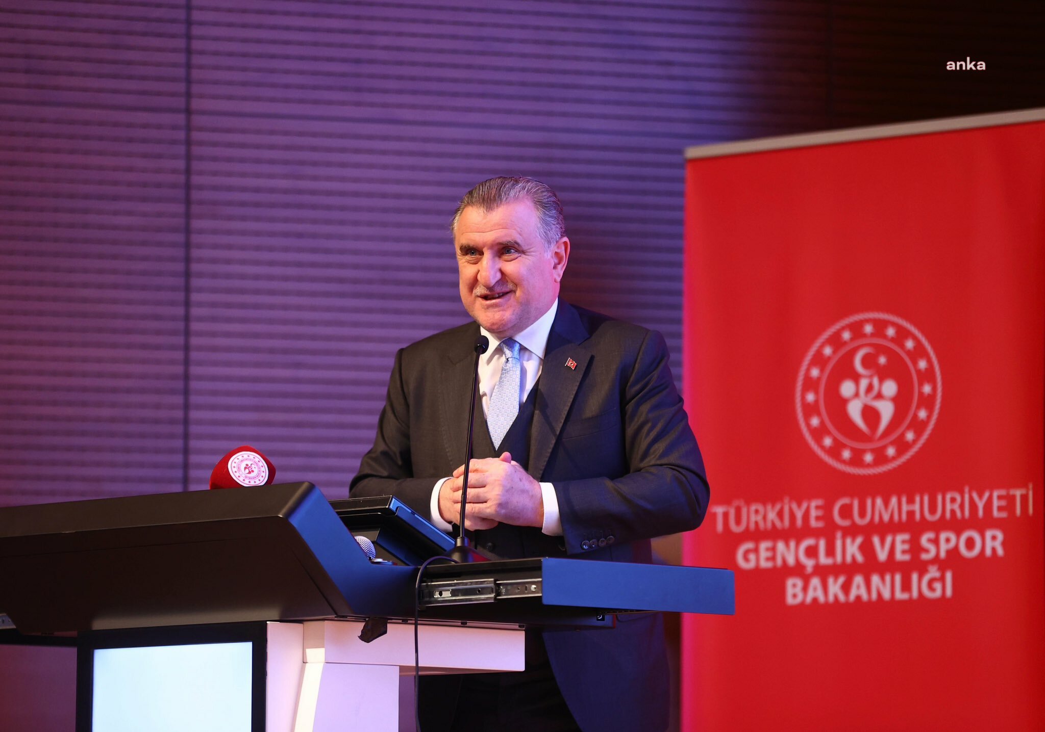 Gençlik ve Spor Bakanı Osman Aşkın Bak'tan judocu  Emre Yazgan için başsağlığı mesajı