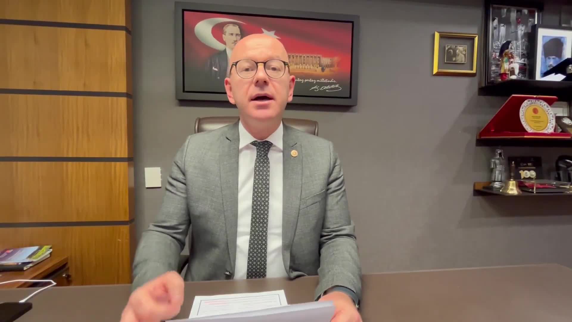 CHP’li Serkan Sarı: Öğretmenlerimizin gelecekleri için vermiş olduğu mücadelede onların yanında olacağız