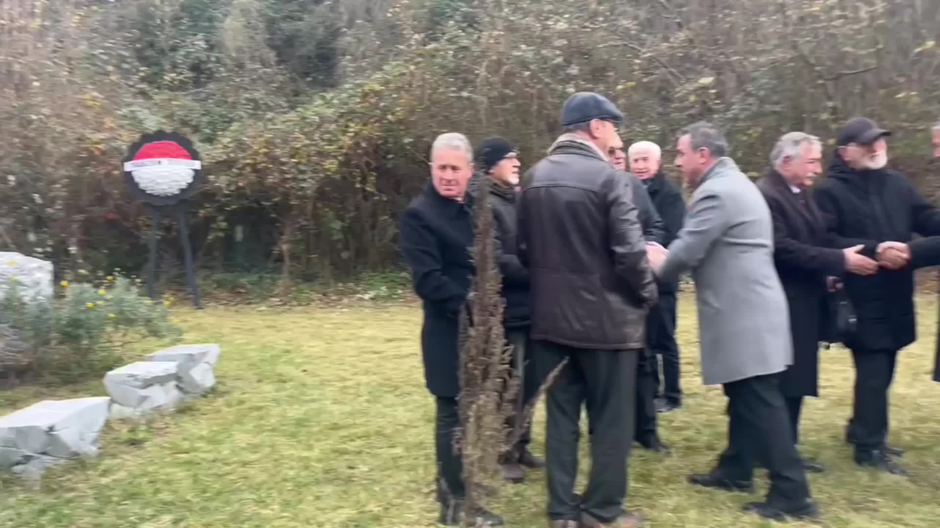 Özkan Sümer, 4'üncü ölüm yıl dönümünde mezarı başında anıldı