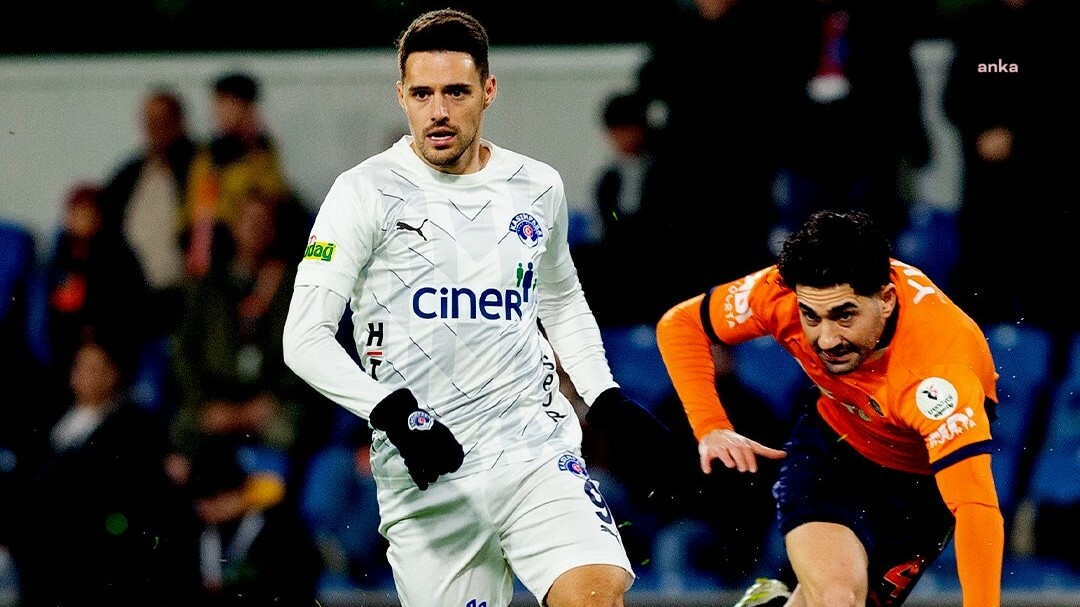 RAMS Başakşehir - Kasımpaşa 2-2 berabere kaldı