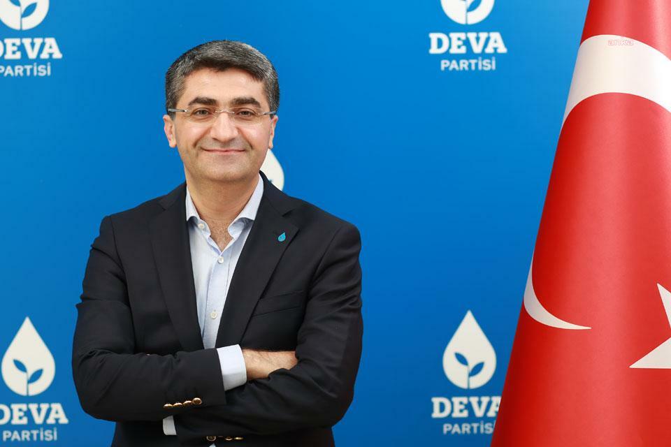 DEVA Partisi Genel Başkan Yardımcısı Ekmen: Fırat’ın Doğusu için Ankara, Şam, SDG arasında örtülü mutabakat olduğu görülüyor