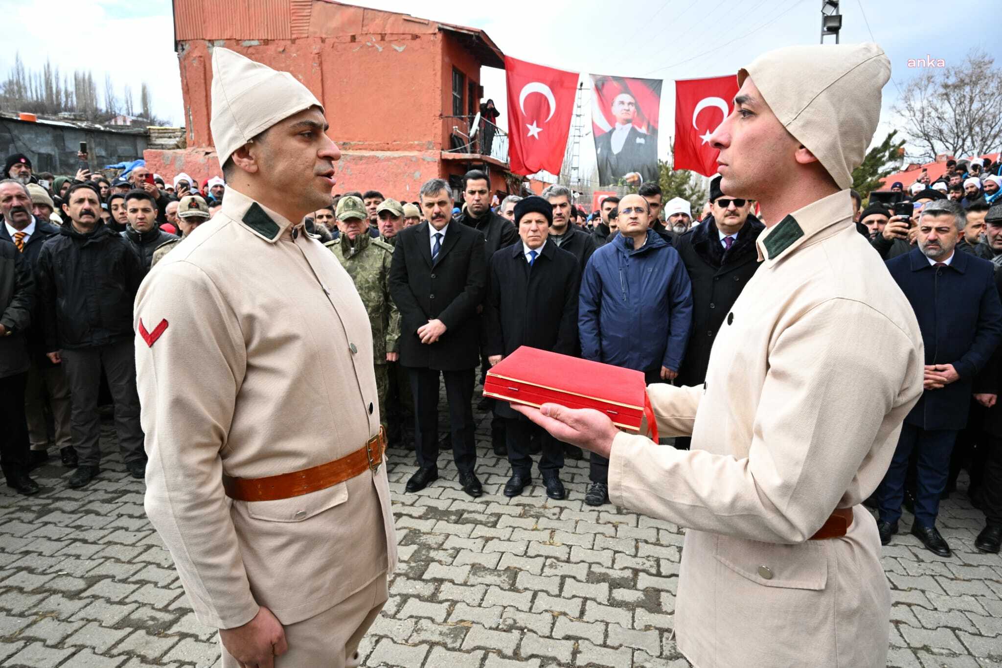 Sarıkamış Harekatı sırasında Allahuekber ve Soğanlı Dağları'nda şehit düşen Mehmetçikler anıldı