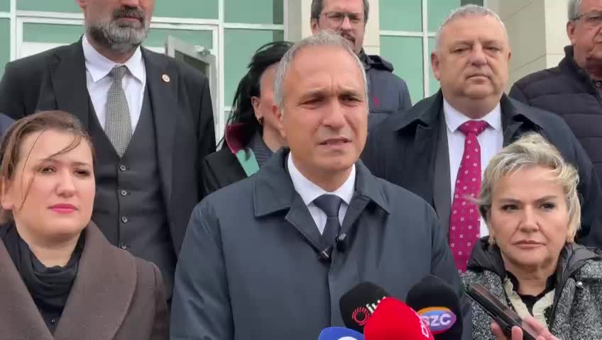Sıla bebek davasını takip eden Suat Özçağdaş: “Bugün içinde olduğumuz sistem ülkeyi korumaktan acizdir”