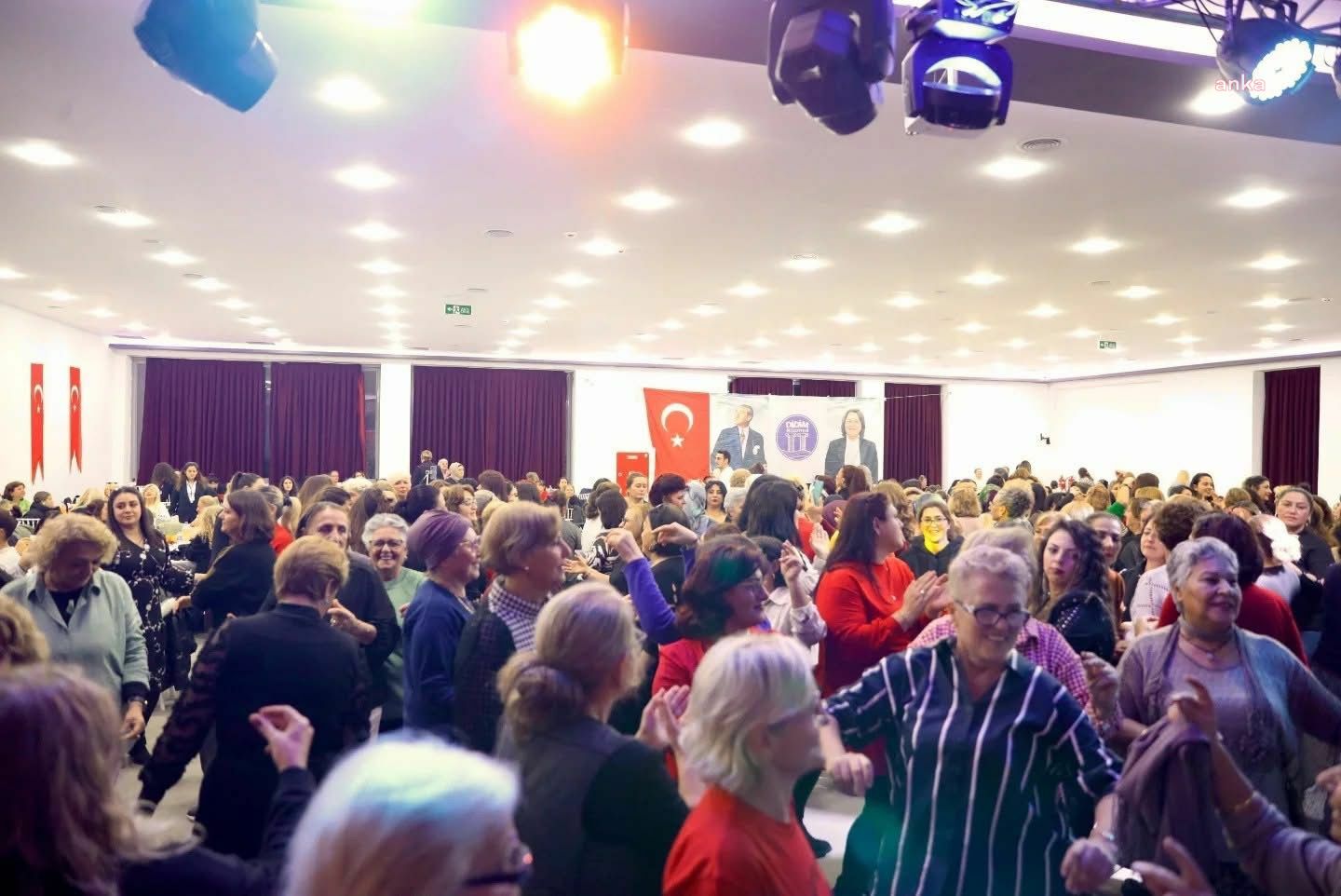 Didim Belediyesi'nden kadınlara özel yenil yıl etkinliği