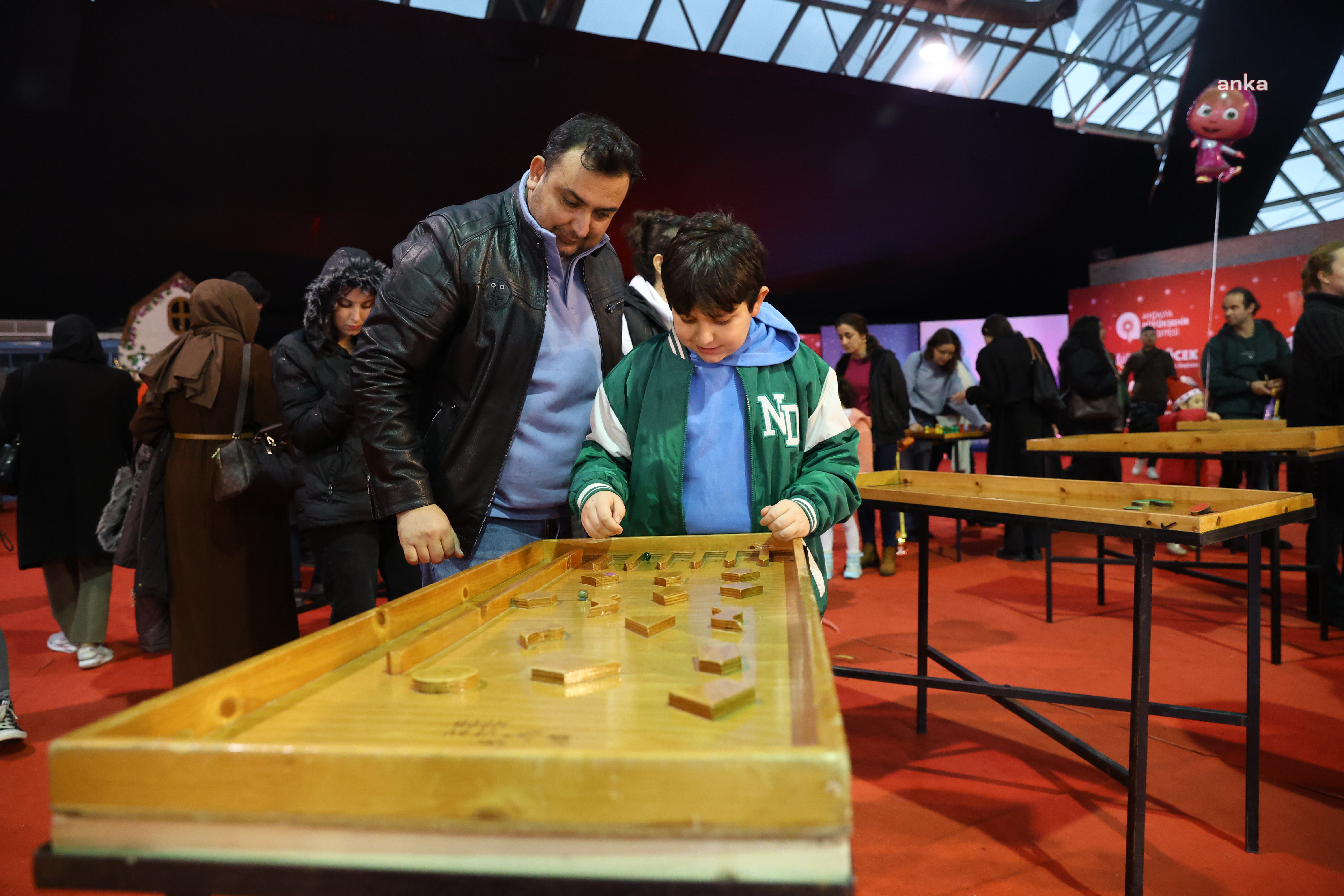 Antalya Büyükşehir Belediyesi’nin düzenlediği Yılbaşı Festivali sona erdi