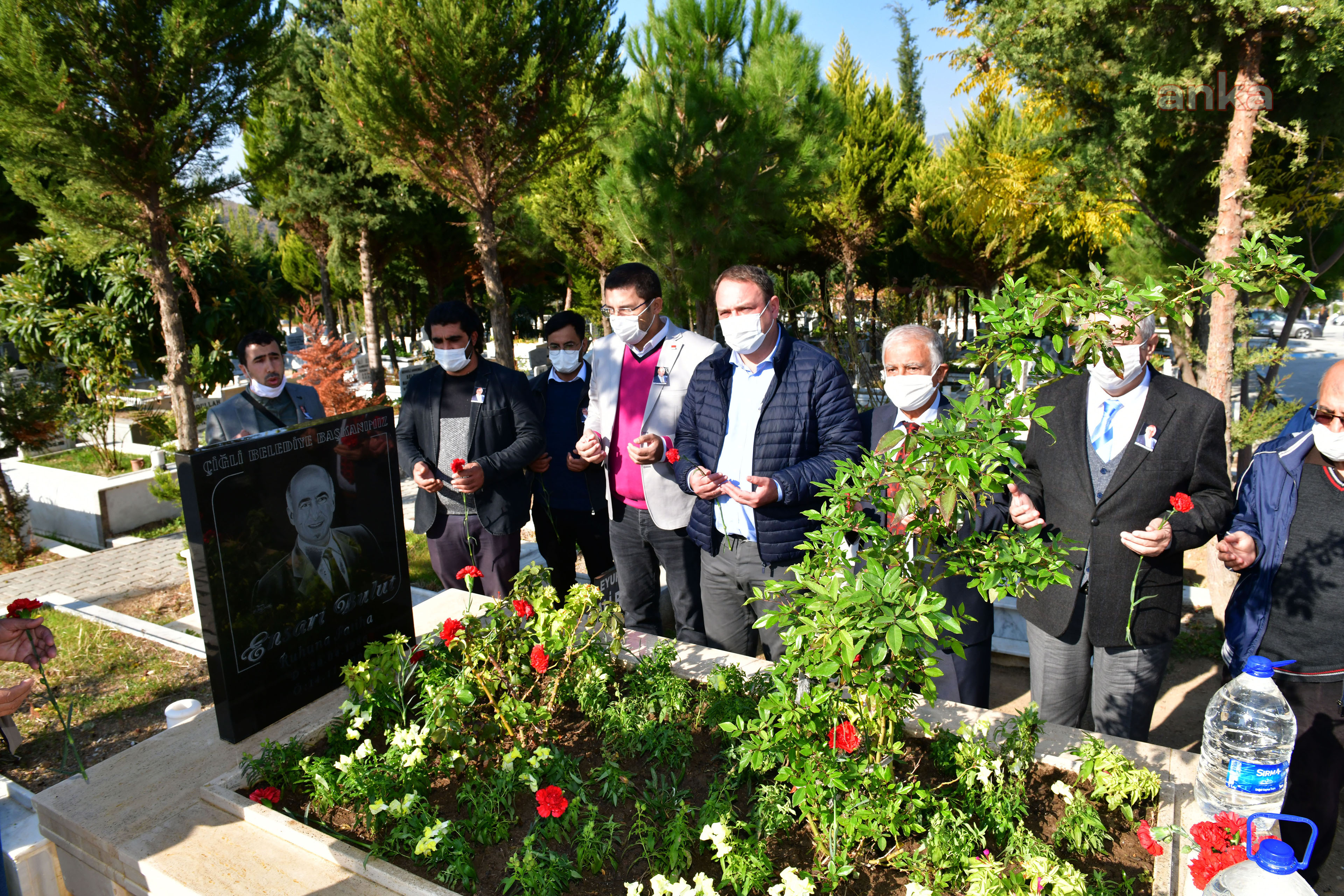 ÇİĞLİ’NİN MERHUM BAŞKANI ENSARİ BULUT ÖLÜM YILDÖNÜMÜNDE ANILDI