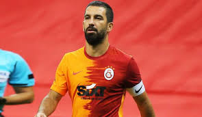 ARDA TURAN KORONAVİRÜSE YAKALANDI