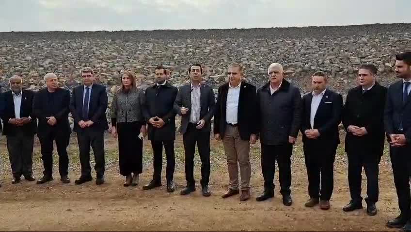 Erhan Adem: “2020’de açılışı yapılan Reyhanlı Barajı’nda koyunlar otluyor”