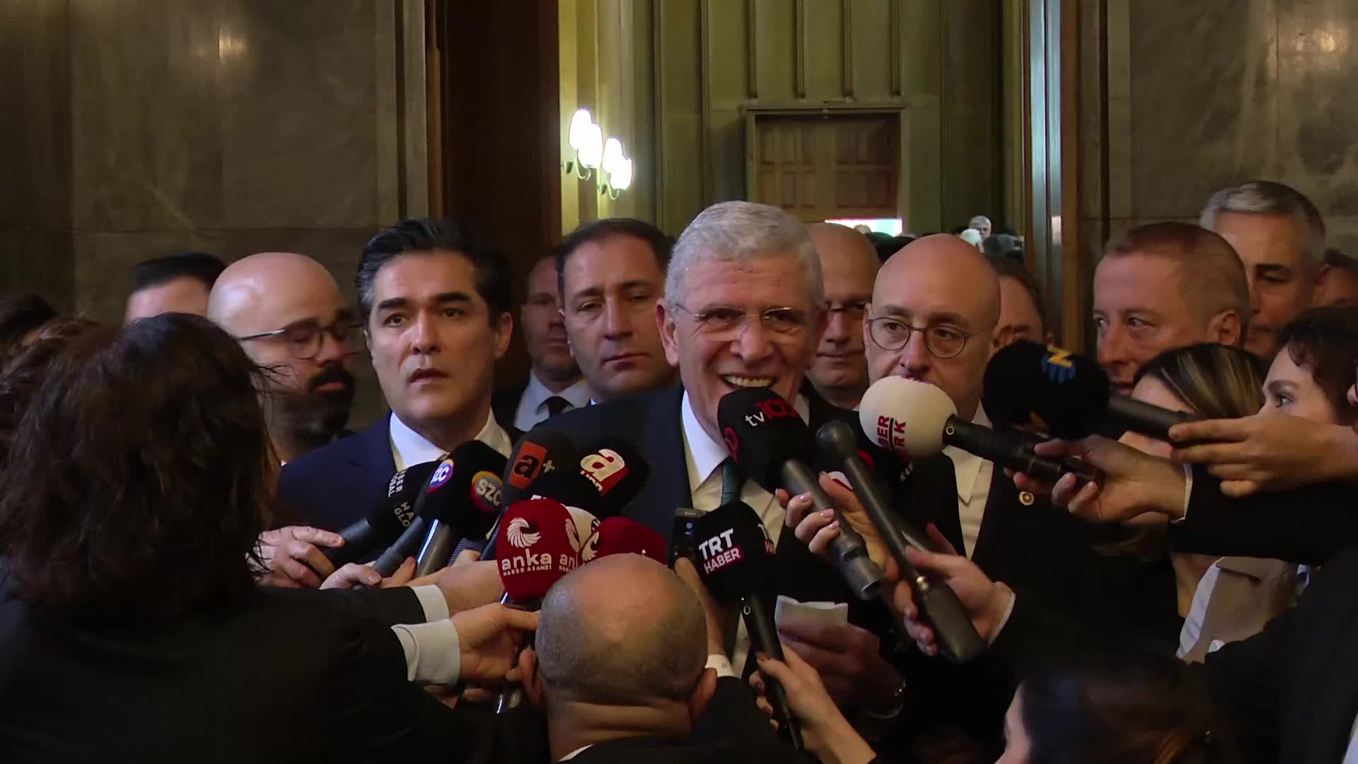 İYİ Parti Genel Başkanı Dervişoğlu: "O bir emekli maaşı değil sadaka mahiyetinde. Hükümeti uyarıyorum ve görevini yapmaya davet ediyorum"