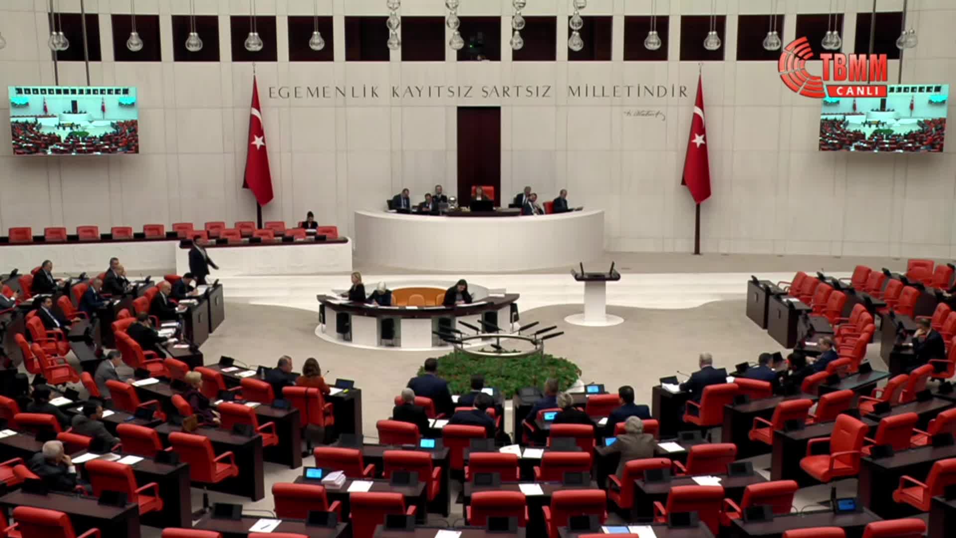 CHP Grup Başkanvekili Başarır: “Aile Babakanlığı pırlanta firmasıyla yüzde 10 personel indirimi için anlaştı. Takdire şayan bir çaba"