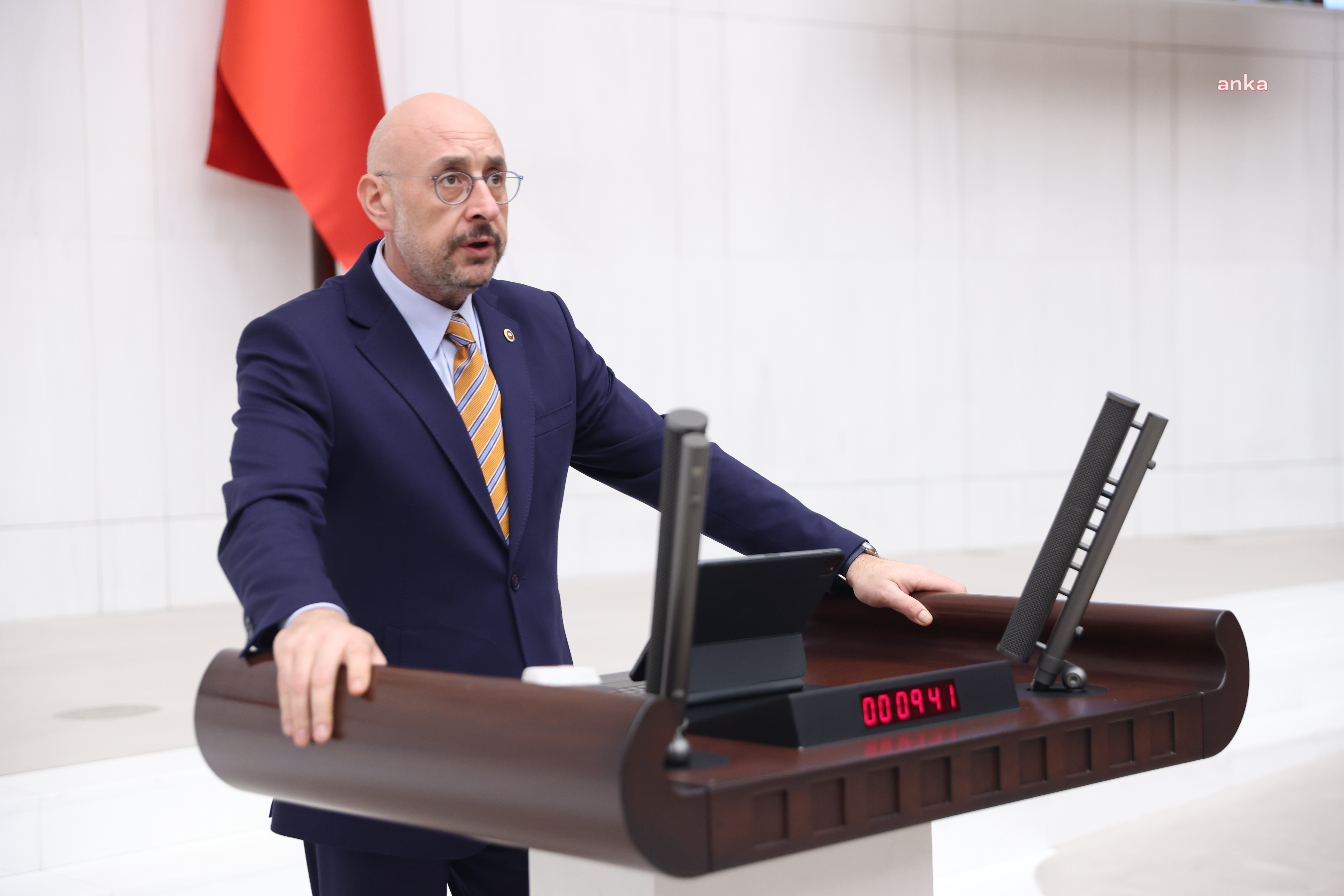 İYİ Parti'li Poyraz'dan, MHP'li Büyükataman'a ironik yanıt: İYİ Partinin ipi olsaydı ve ucu da dışarıda olsaydı, Bebek Katilini TBMM’ye davet eder Umut Hakkı teklif ederdik"