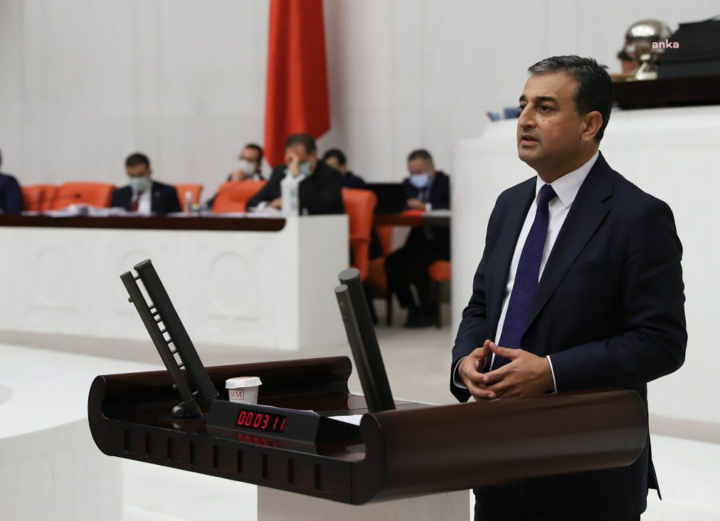 10 Ocak Çalışan Gazeteciler Günü... Burhanettin Bulut: İktidarın yanlışlarını eleştiren medya kuruluşları cezalarla susturulmak istenmektedir