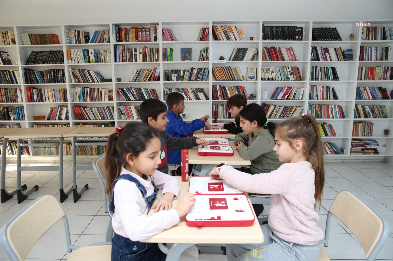 Çiğli Belediyesi’nin ücretsiz Akıl ve Zeka Oyunları Kursu başladı
