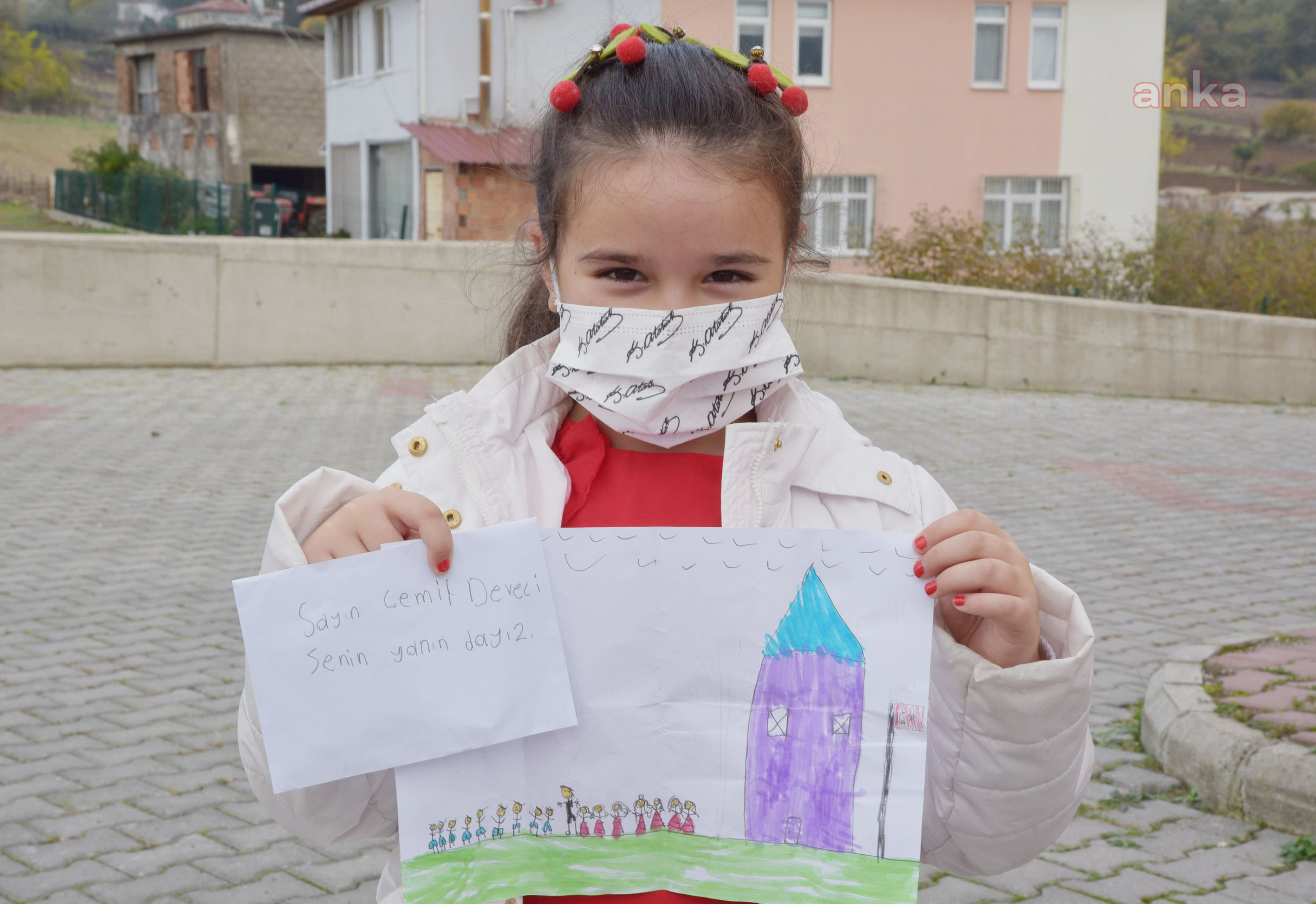 ATAKUM BELEDİYESİ ÇOCUK KOROSU DÜNYA ÇOCUKLARI İÇİN ŞARKI SÖYLEDİ