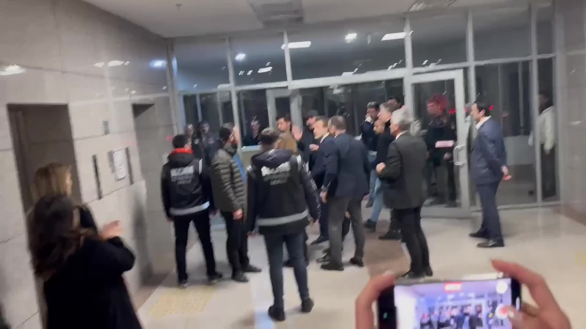 Rıza Akpolat savcılıkta yaklaşık bir saat ifade verdi