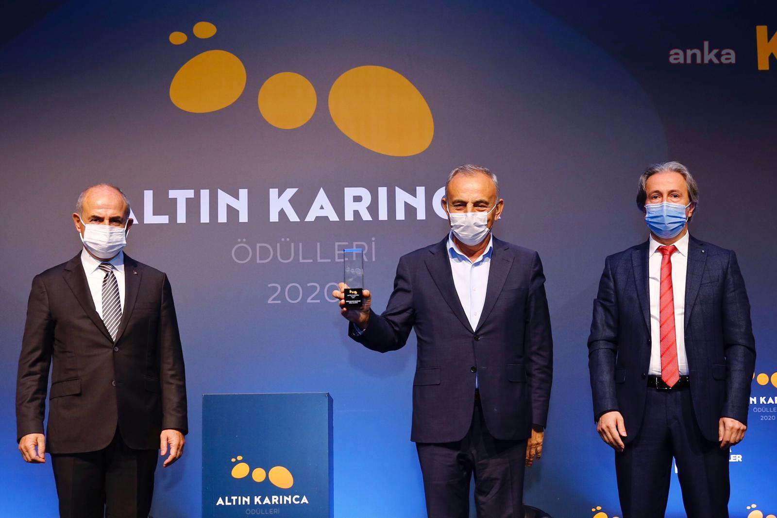 KÜÇÜKÇEKMECE GİRİŞİMCİLİK VE İNOVASYON MERKEZİ ALTIN KARINCA ÖDÜLÜ GETİRDİ