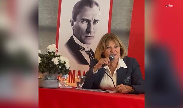 Burhaniye'de deve güreşi heyecanı