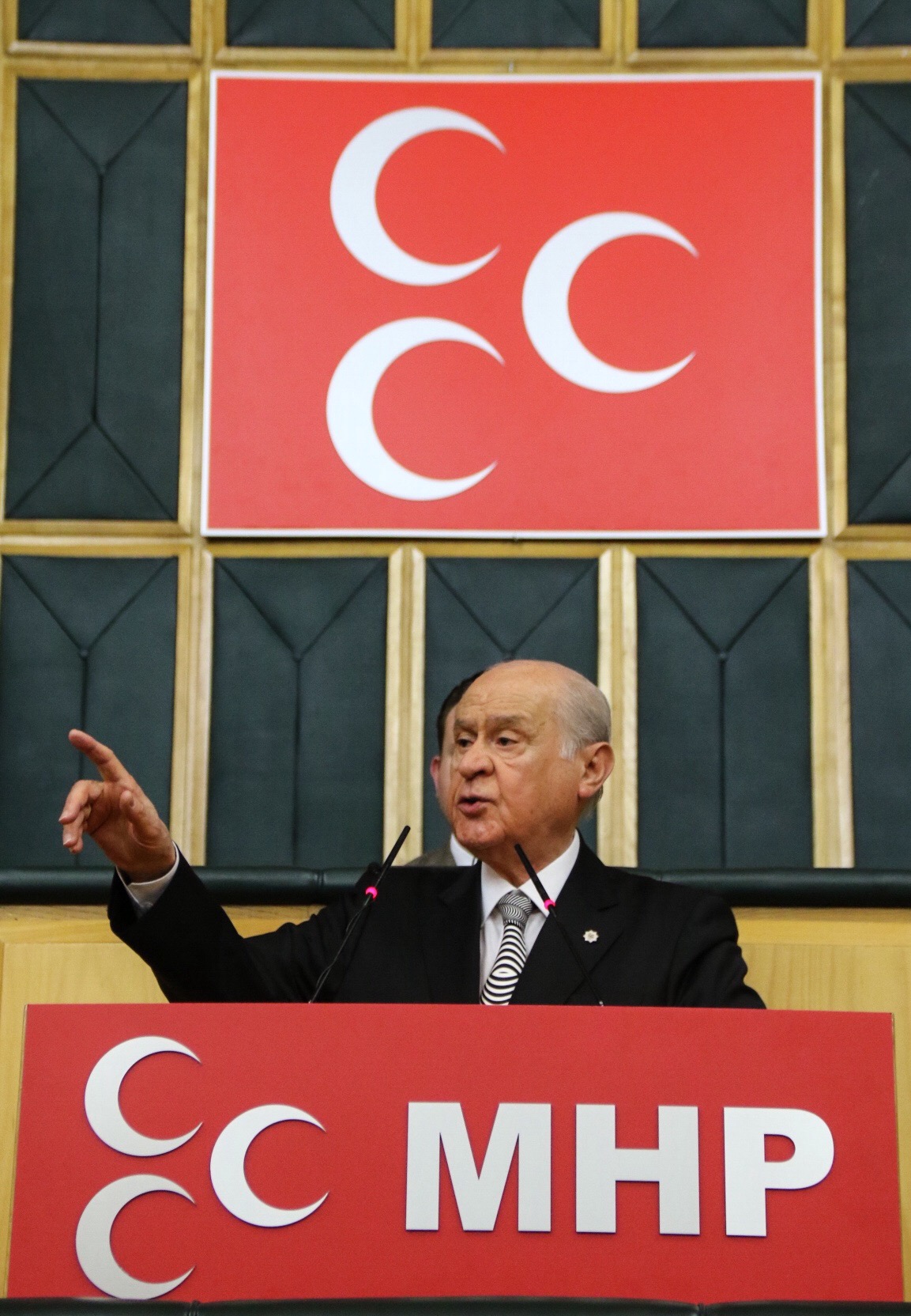BAHÇELİ: BİLİM KURULU’NDAN SÖZCÜ TAYİN EDİLSİN