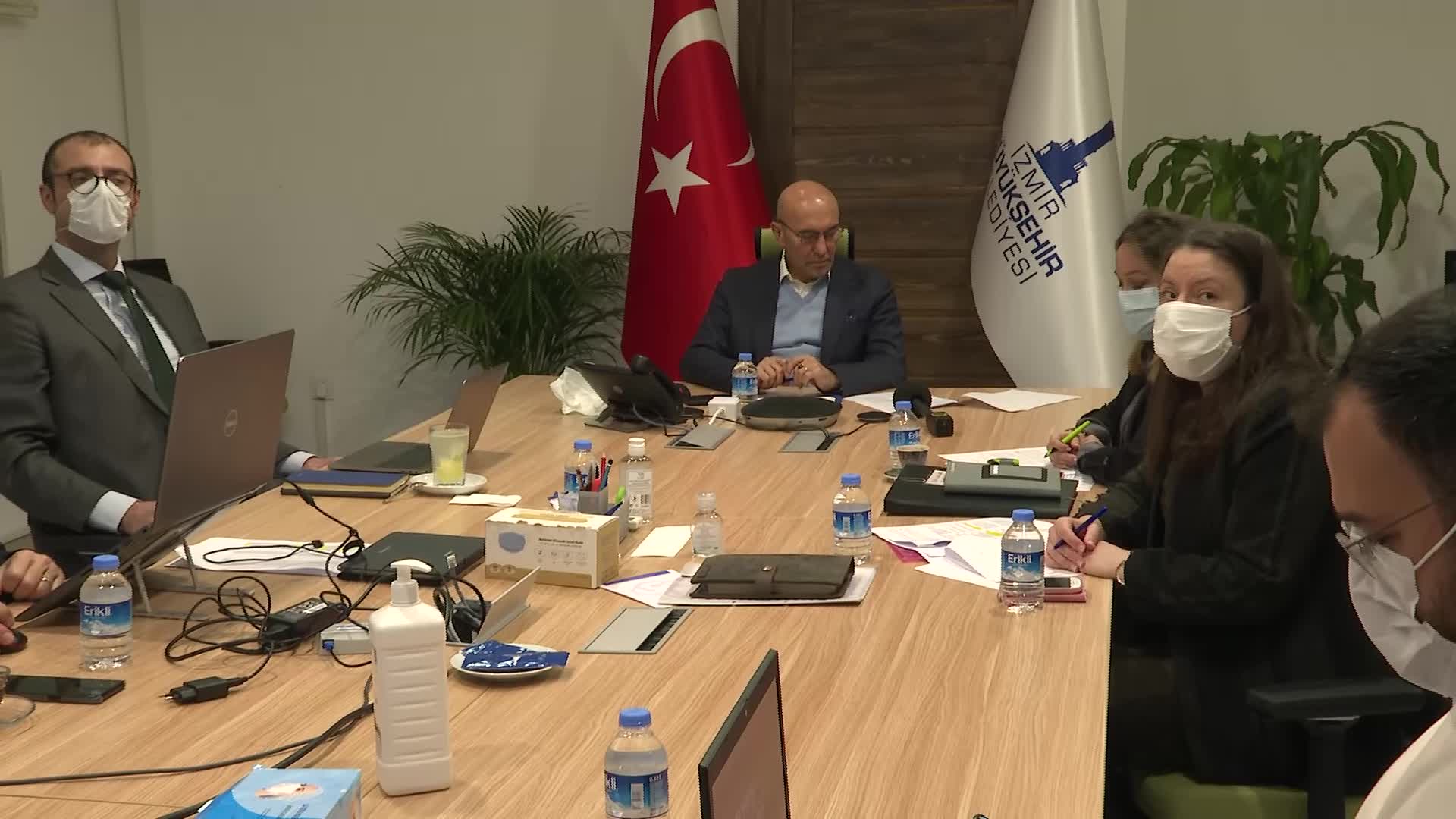 SOYER: KRİZLERE DİRENÇLİ, EKONOMİK VE EKOLOJİK DÖNÜŞÜMÜ GERÇEKLEŞTİREN BİR KENT ANLAYIŞI KÜLTÜR VE EĞİTİME SAHİP ÇIKMAKLA MÜMKÜN