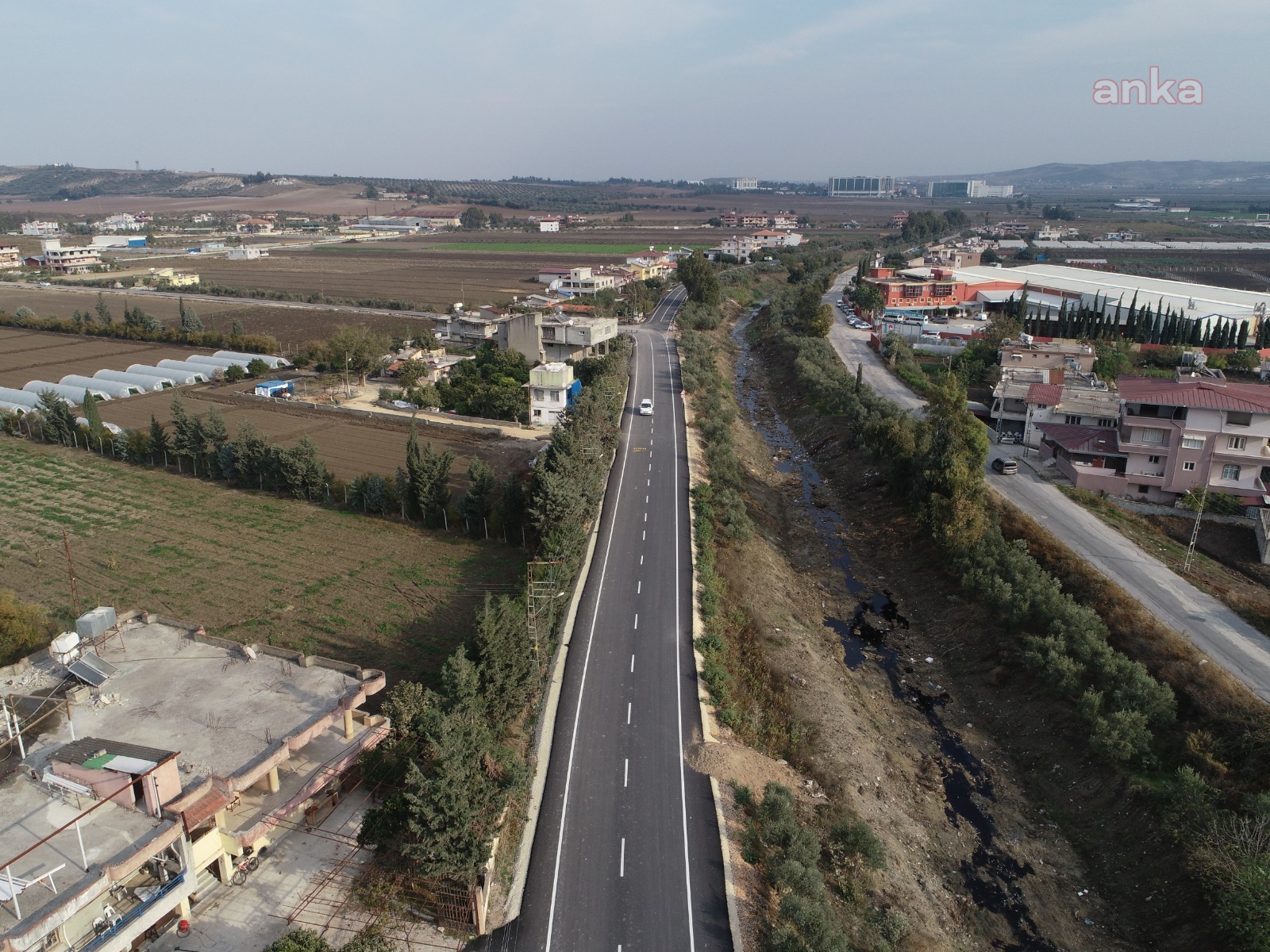 HATAY BÜYÜKŞEHİR BELEDİYESİ BÜYÜKDALYAN MAHALLESİ'NDE ASFALT ÇALIŞMASI GERÇEKLEŞTİRDİ