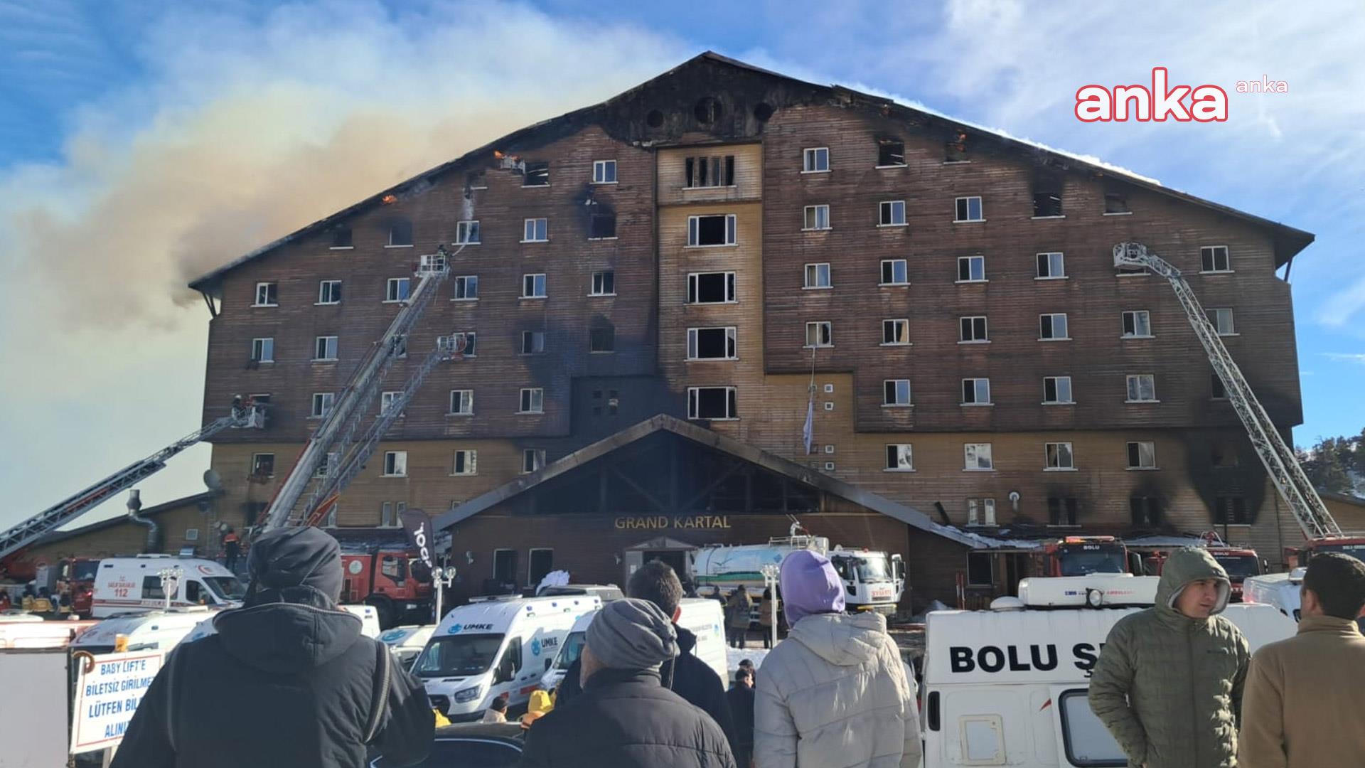 Kartalkaya’da yangın faciasının yaşandığı otelde bilirkişi heyeti 3,5 saat inceleme yaptı