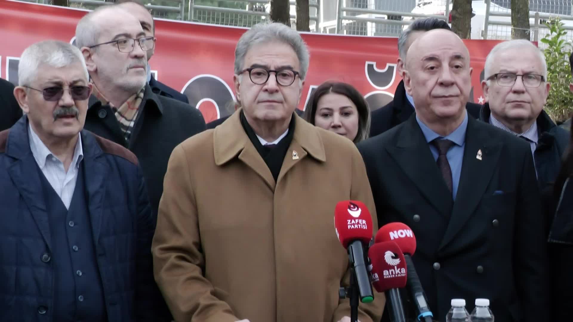 Cezaevindeki Ümit Özdağ: “Silivri’de Öcalan için rehin tutuluyorum. Tutukluluğum, şehitlerimizin anısına saygı duruşudur”