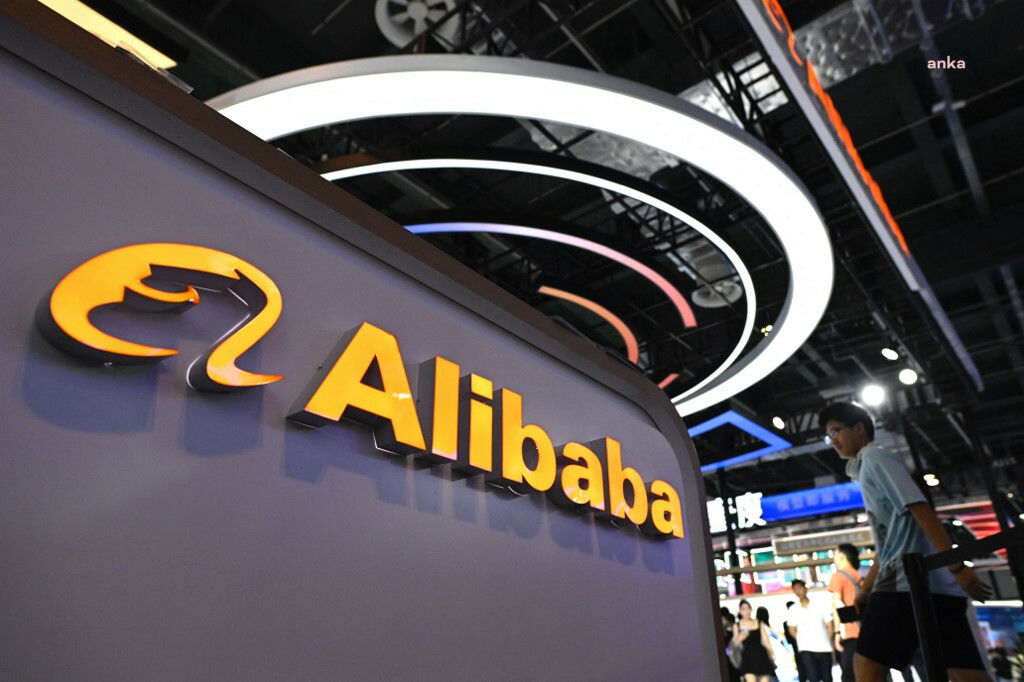 Alibaba, DeepSeek'i geride bıraktığını iddia ettiği yapay zeka modelini piyasaya sürdü