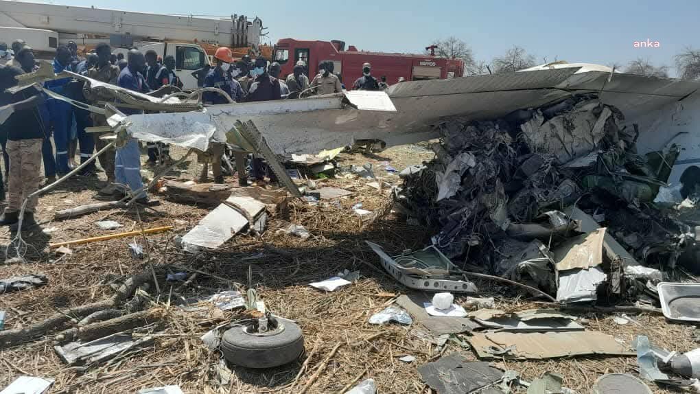 Güney Sudan'da uçak düştü: 20 kişi hayatını kaybetti