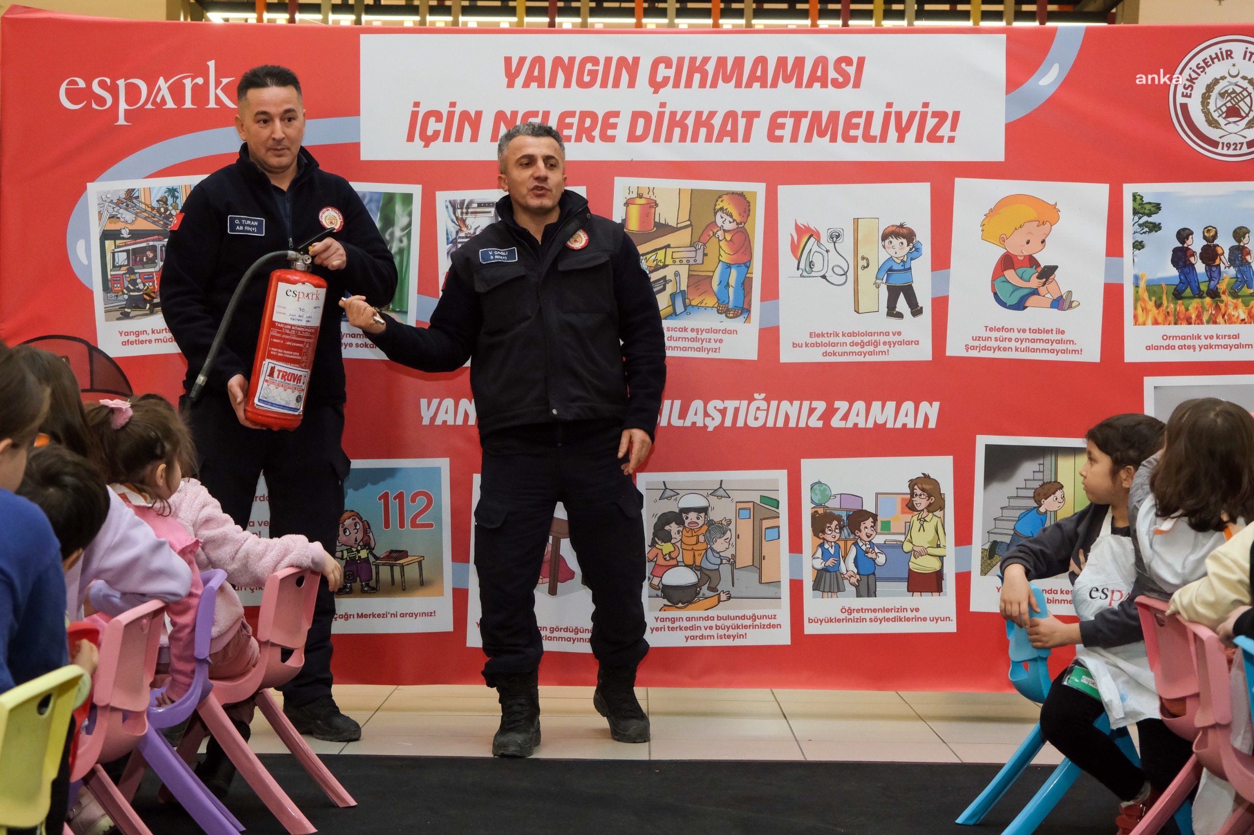Eskişehir Büyükşehir Belediyesi'nden çocuklara yangın güvenliği eğitimi