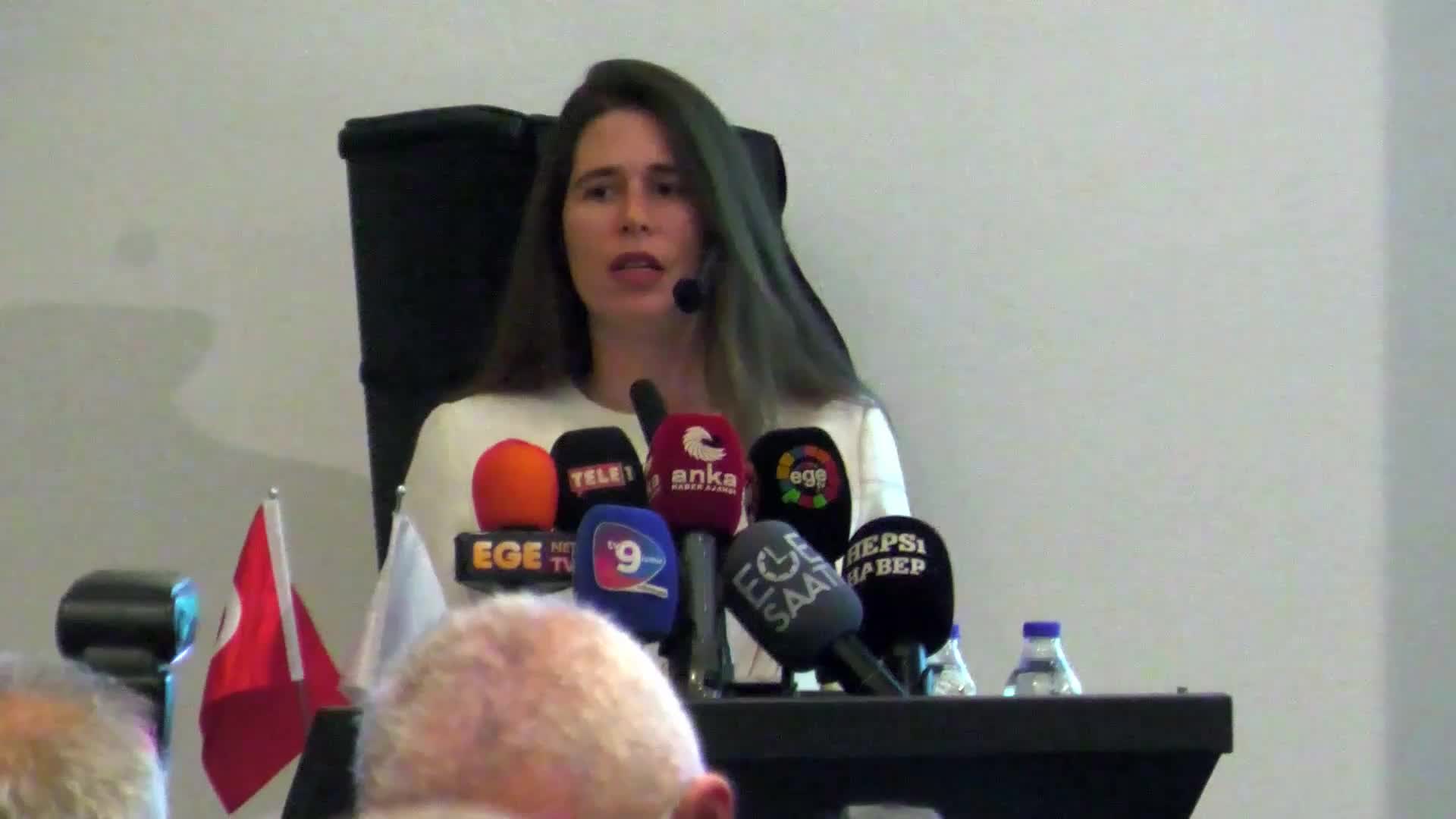 Çeşme Belediye Başkanı Denizli: Tedirginlik duyuyor olsaydık doğrunun yanında olmazdık, korkunun yanında olurduk