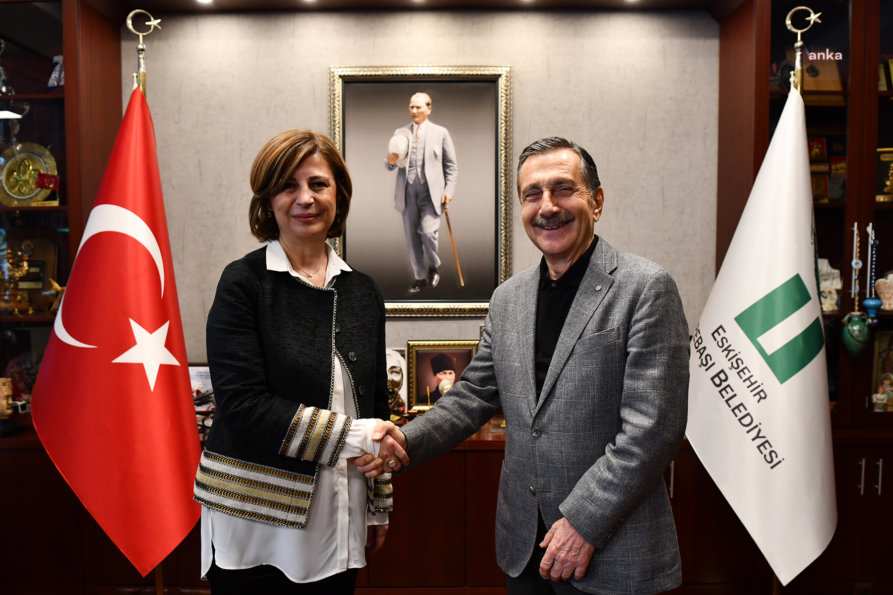 Tepebaşı Belediye Başkanı Ataç, Eskişehir Büyükşehir Belediye Başkanı Ünlüce'yi ağırladı