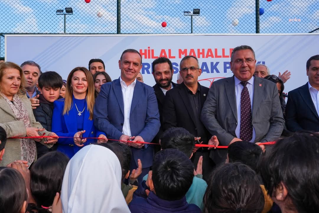 Sancaktepe Belediyesi, Hilal Mahallesi'nde yaşayan yurttaşlar için oyun ve spor parkı açtı