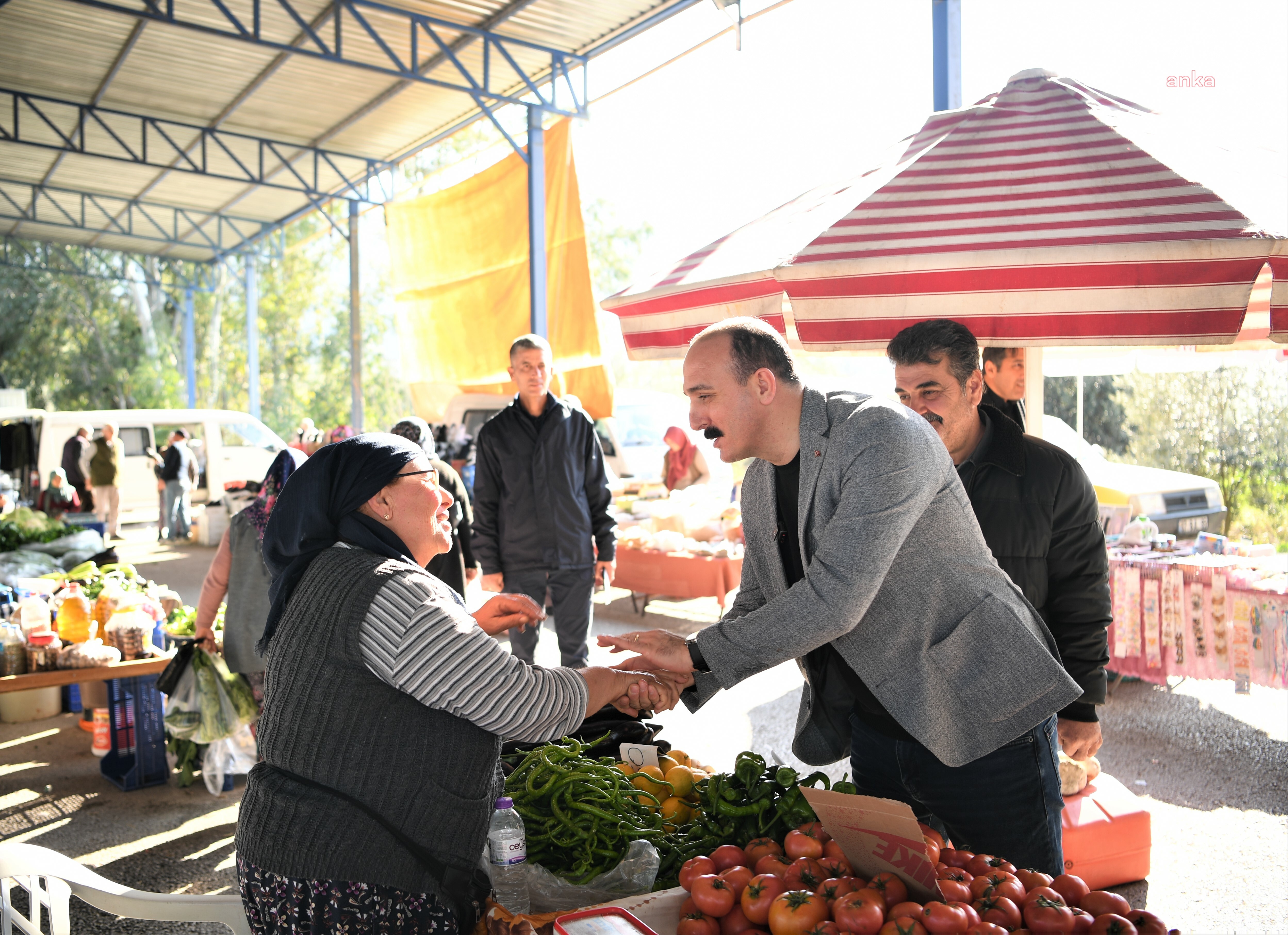 Konyaaltı Belediye Başkanı Kotan: "Esnafımızın ve vatandaşımızın yanında olmaya devam edeceğiz"