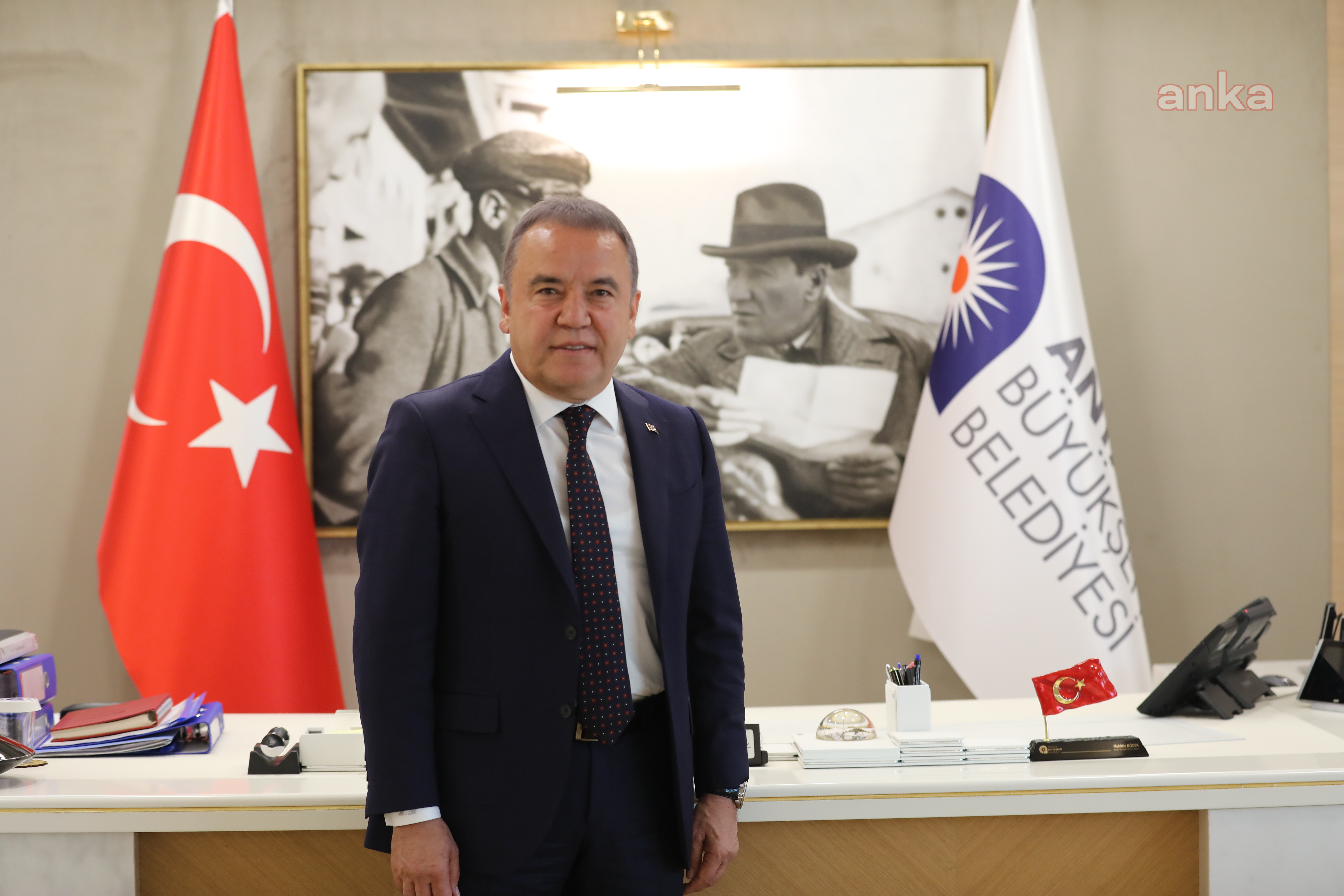 MUHİTTİN BÖCEK: KIYMETLİ ÖĞRETMLENLERİMİZE ÇOK ŞEY BORÇLUYUZ