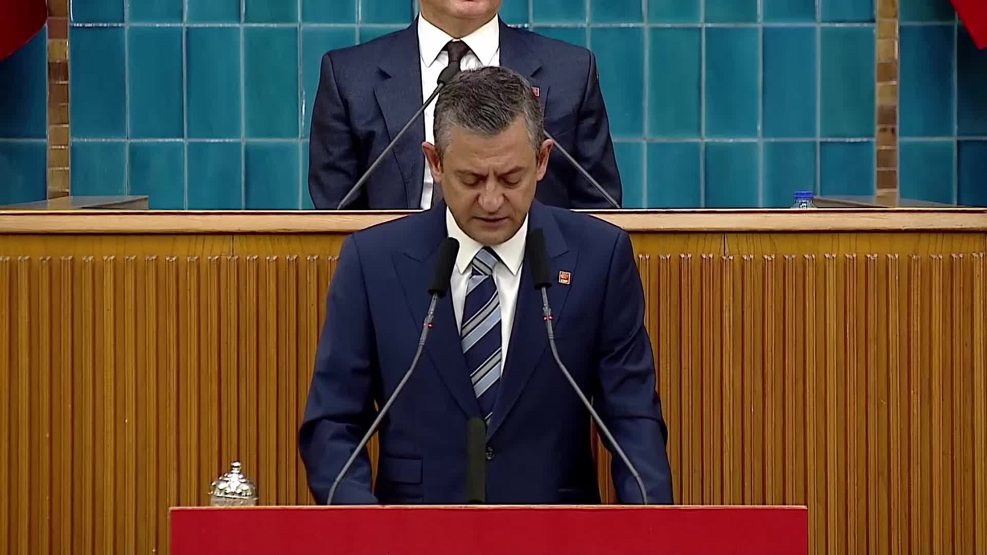 CHP grup toplantısı... Özgür Özel: "Kültür ve Turizm Bakanının yargılanması için partilerle görüşeceğiz"
