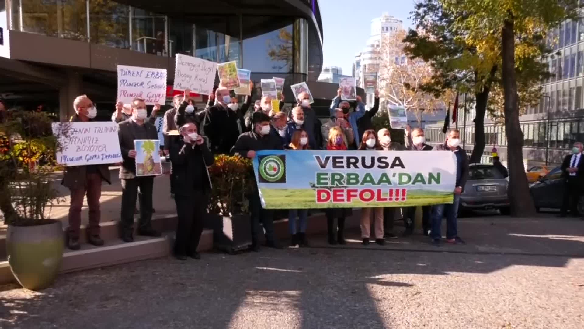 ERBAA'DA ALTIN ÇIKARMA PROESİ YÜRÜTEN ŞİRKET ÖNÜNDE EYLEM