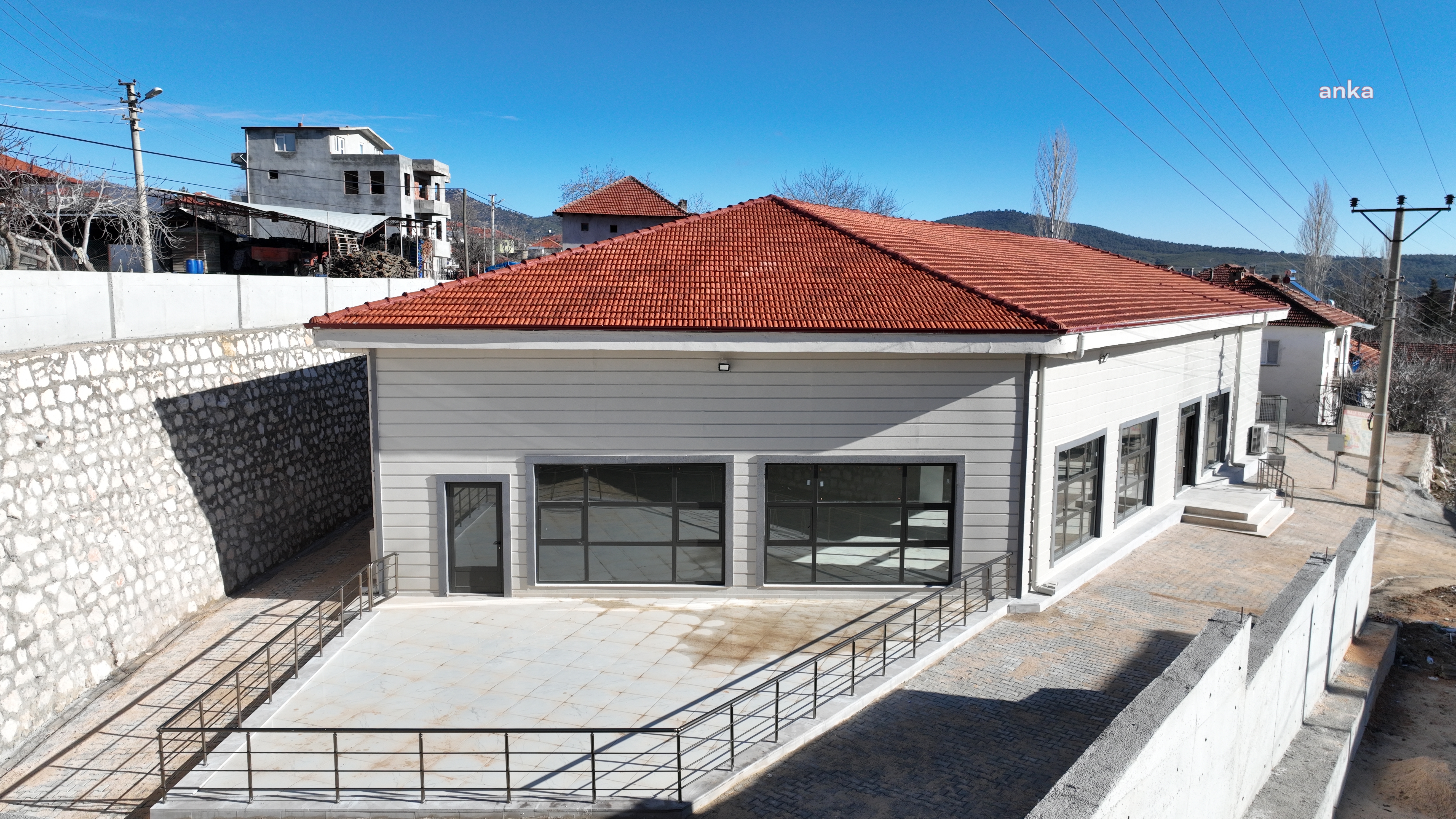 Antalya Büyükşehir Belediyesi, çok amaçlı salon projesini tamamladı