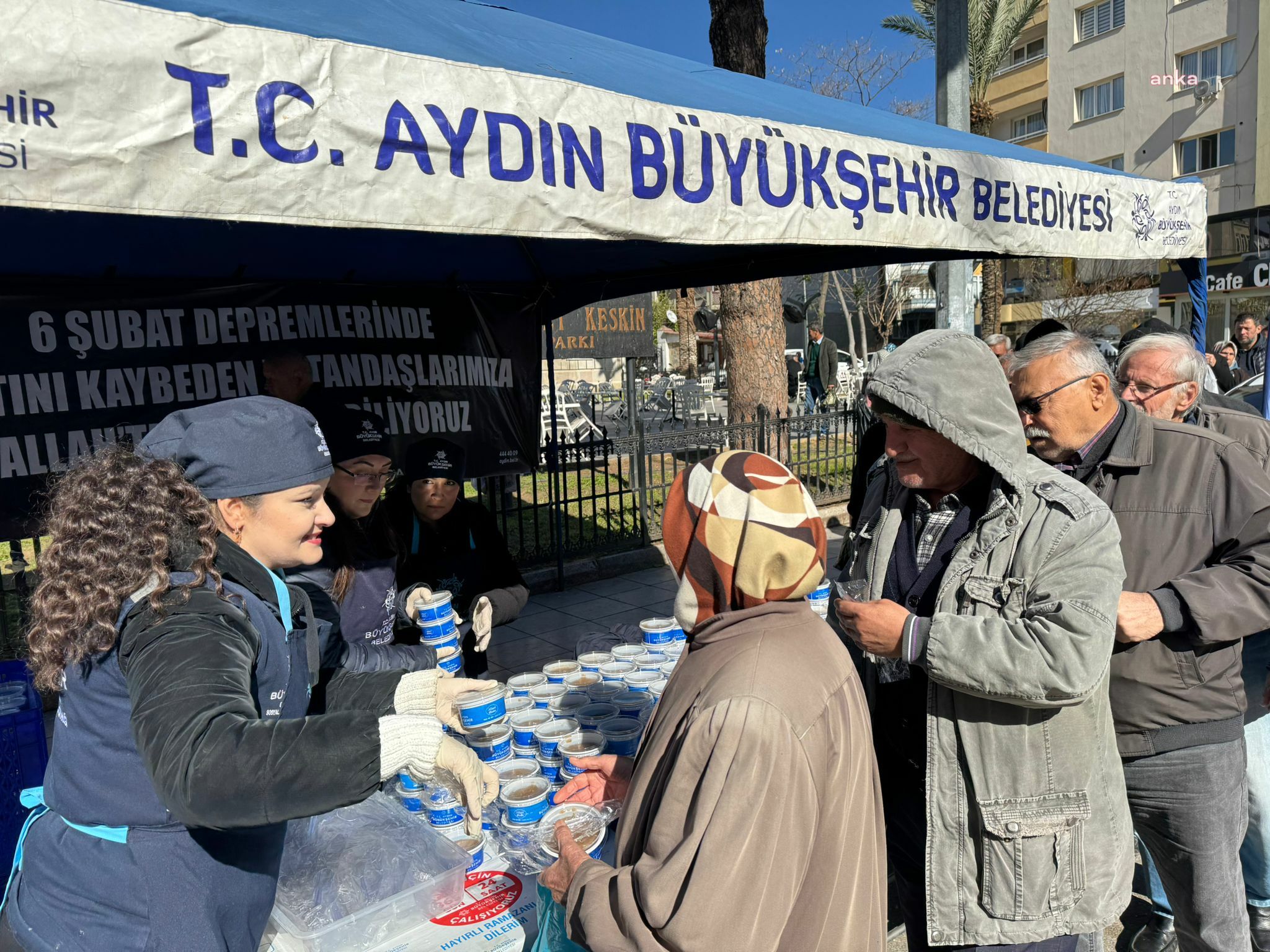 Aydın Büyükşehir Belediyesi'nden 6 Şubat Depremleri'nin 2'nci yılında helva hayrı