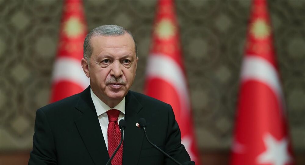 ERDOĞAN: ÖĞRETMENLERİMİZİN MALİ VE SOSYAL İMKANLARINI GÜÇLENDİRMEYİ VAZİFE ADDEDİYORUZ