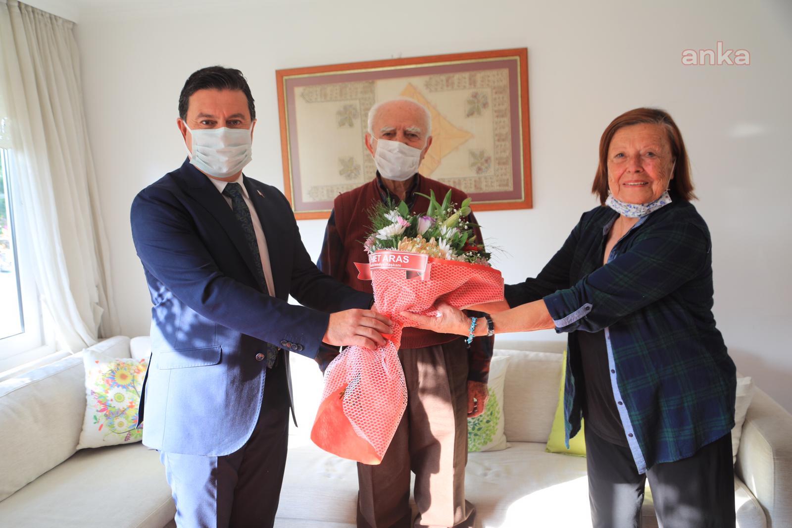 BODRUM'DA SOSYAL MESAFELİ ÖĞRETMENLER GÜNÜ