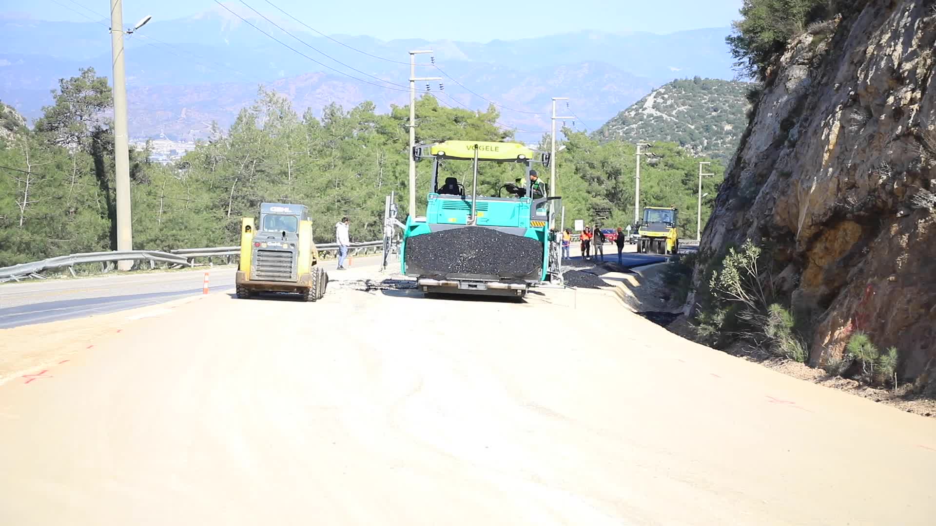 Muğla Büyükşehir Belediyesi, 328 milyon TL'lik yatırımla Ölüdeniz ulaşımını güçlendiriyor