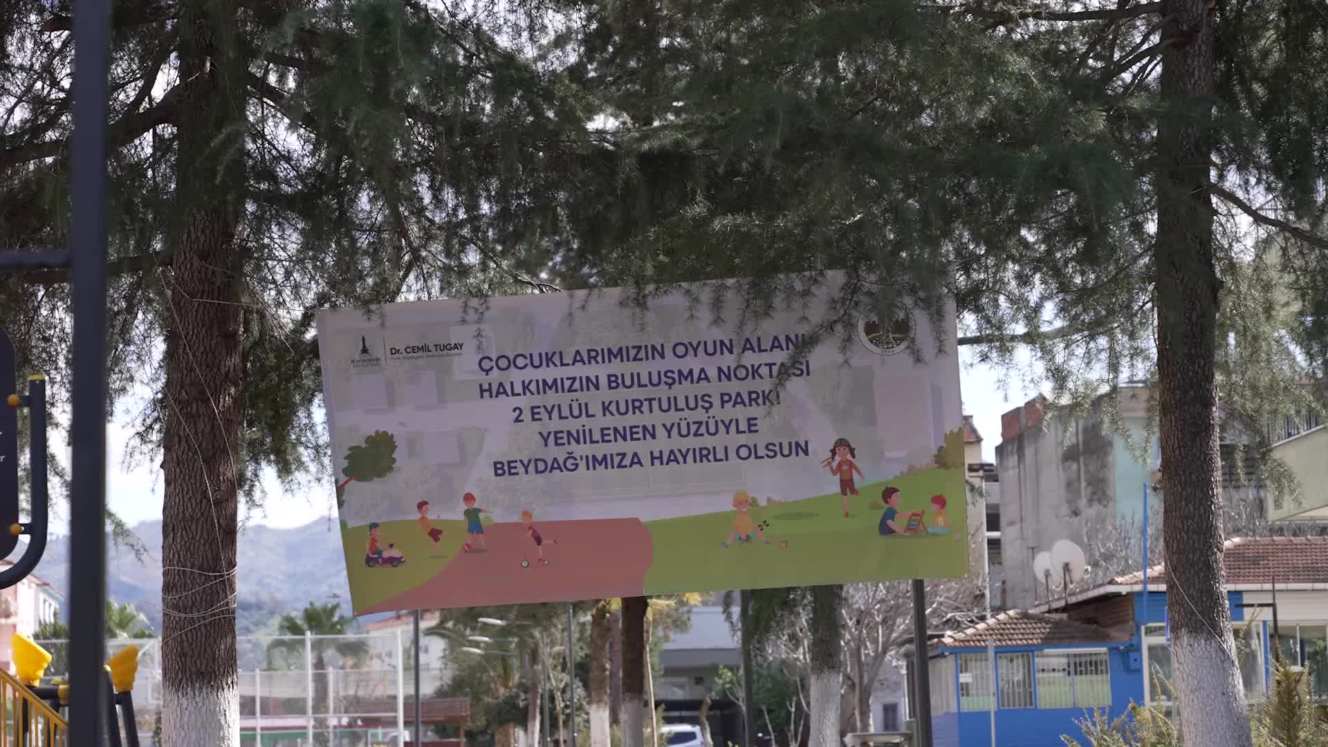 İzmir Büyükşehir Belediyesi Beydağ’da Kurtuluş Parkı'nı yenileyerek hizmete açtı