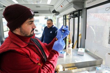 VETBÜS, üç gün boyunca Silivri’de can dostlara ücretsiz veterinerlik hizmeti sundu