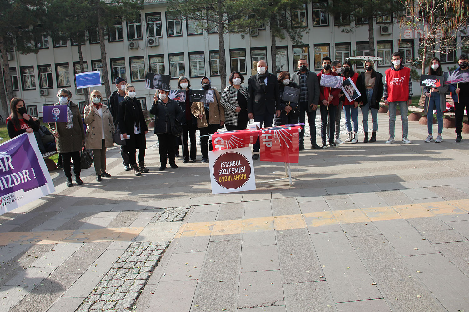 SEYDİŞEHİR CHP'Lİ GENÇLERDEN 'İSTANBUL SÖZLEŞMESİ' AÇIKLAMASI
