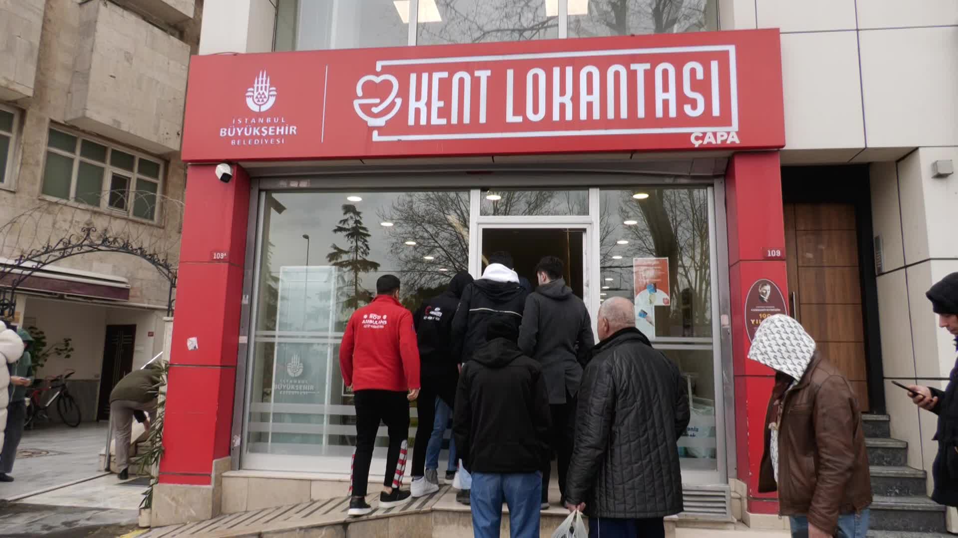 Kent Lokantası kuyruğundaki vatandaş: Her şey ortada yapılacak şey, derhal bir seçim