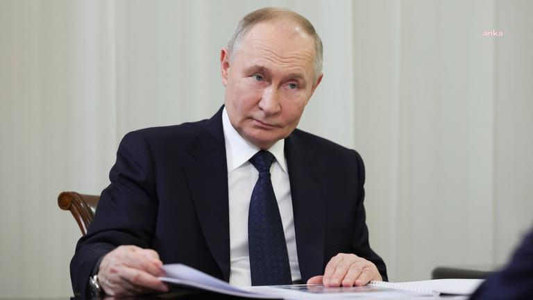 Putin: Rusya, Ukrayna ile müzakerelere katılmaya hazır