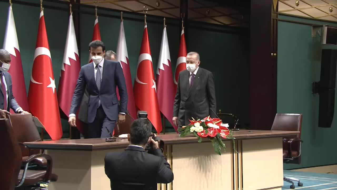 BORSA İSTANBUL'UN YÜZDE 10'U KATAR'A DEVREDİLDİ