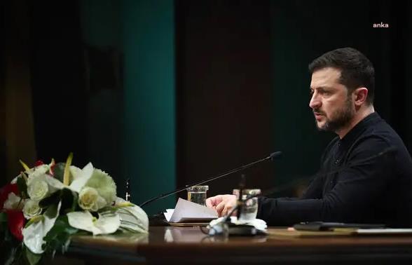 Zelenski: “Ukrayna'nın NATO üyeliği için devlet başkanlığından vazgeçmeye hazırım”