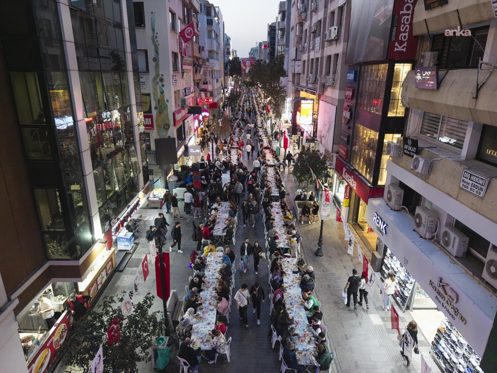 Karşıyaka Belediyesi’nden iftar dayanışması